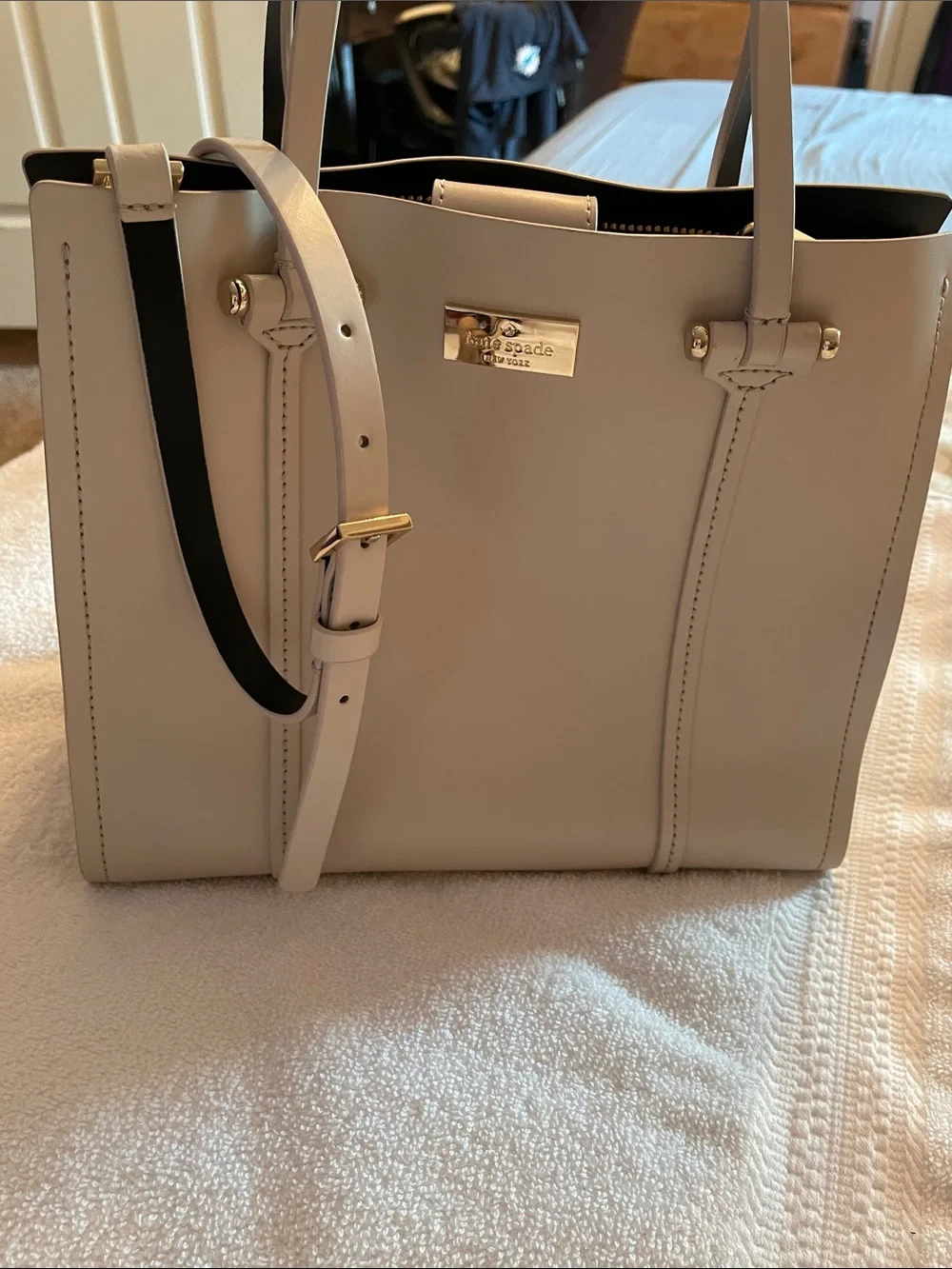 Kate Spade ♠️ New York Cream Arbor Hill Elodie Shoulder Bag